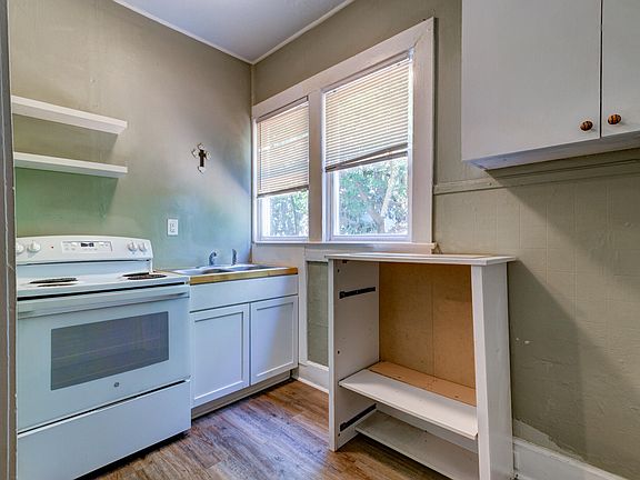 5th image of 3426 Navajo St #A & B