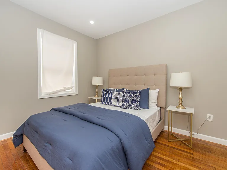 344 Franklin St #1 — Photo 11