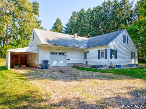 5482 Ravine Rd, Kalamazoo, MI 49009