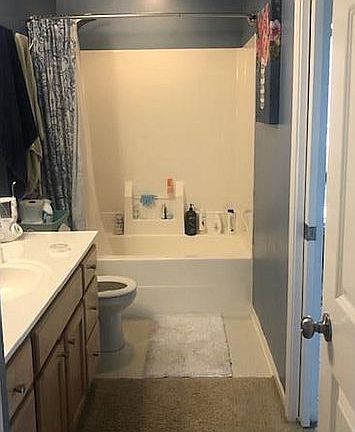 5th image of 582 N Creek Ct NE