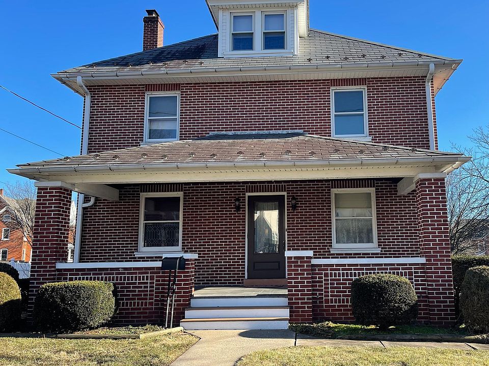 7 S 5th St, Perkasie, PA 18944 Zillow