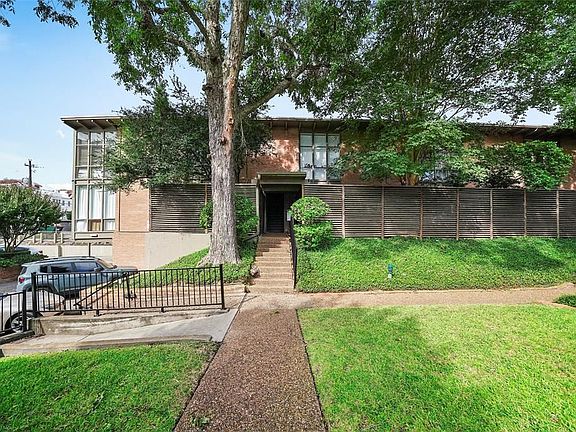 2nd image of 5238 Memorial Dr #5238