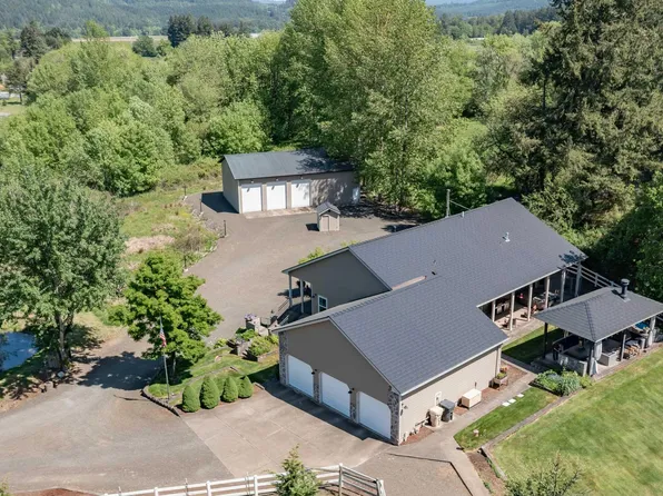 39844 McDowell Creek Dr, Lebanon, OR 97355