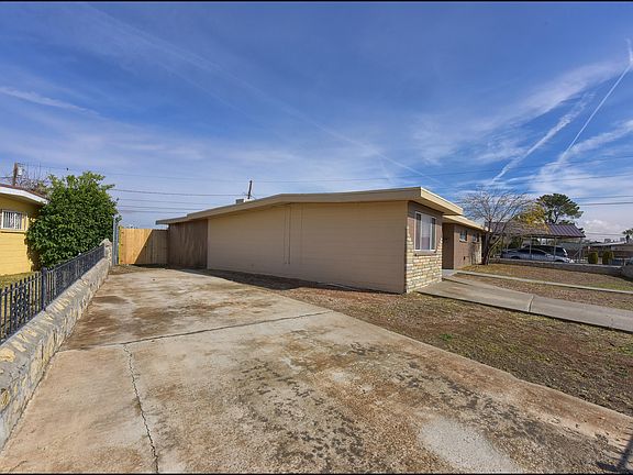 5th image of 9505 Iris Dr