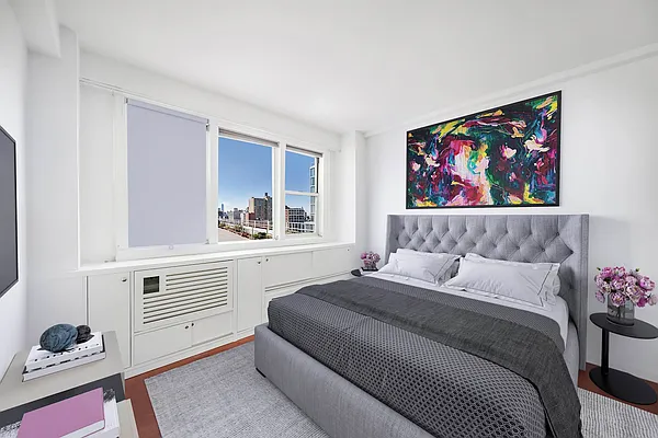 Sold by Compass | media 5