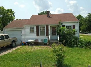 2803 SE Colorado Ave, Topeka, KS 66605