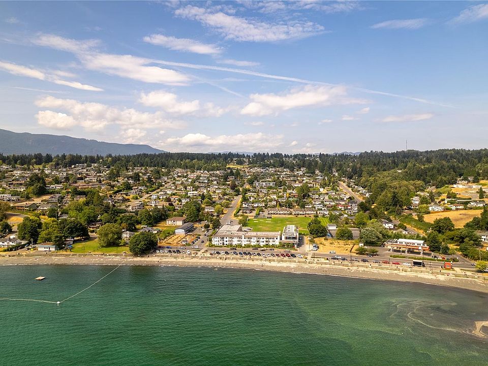 1st image of 2835 Departure Bay Rd Unit 101