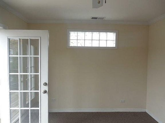 4th image of 2707 W Medill Ave #3