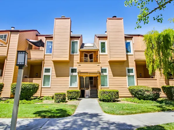 351 Tradewinds Dr, San Jose, CA 95123