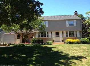 28 Lincoln Dr, Southington, CT 06489