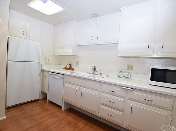 5th image of 13221 Saint Andrews Dr APT 153E