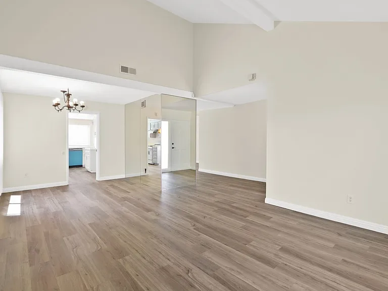 16956 Flower Vale Ln — Photo 5