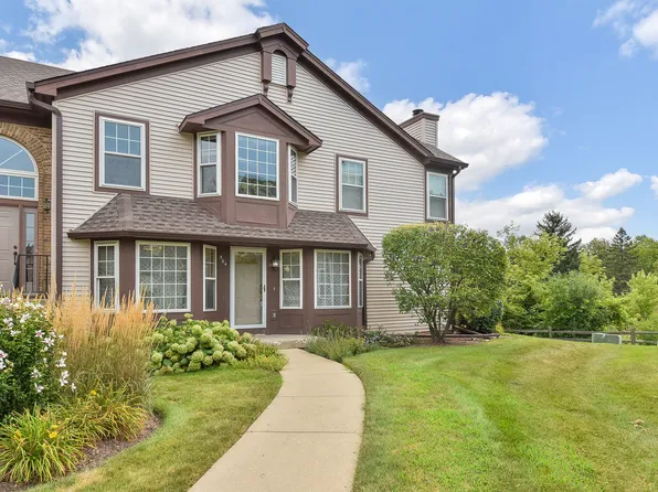 364 Kresswood Dr #9C, West Chicago, IL 60185