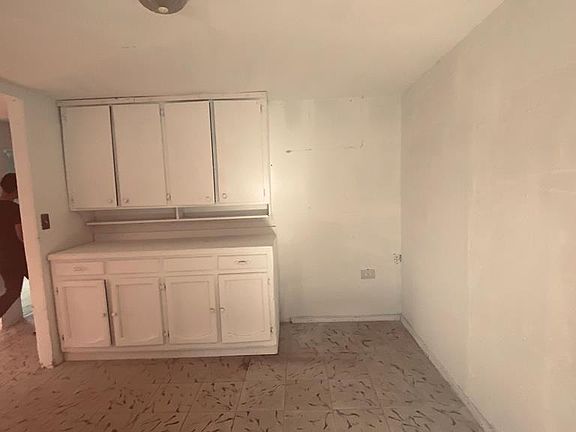 4th image of 2982 J M Wheeler St