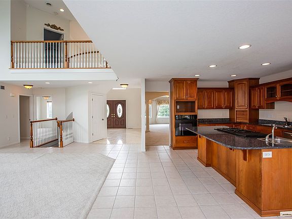 5th image of 1511 Barrington Dr