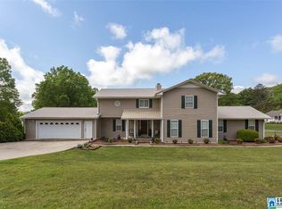 2000 Friar Tuck Ln, Oxford, AL 36203