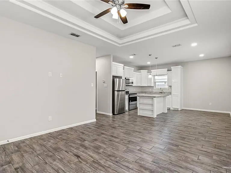801 W Sunset Valley St #4 — Photo 5