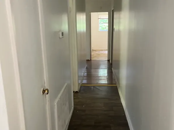 409 Summit Rd, Henderson, NC 27537