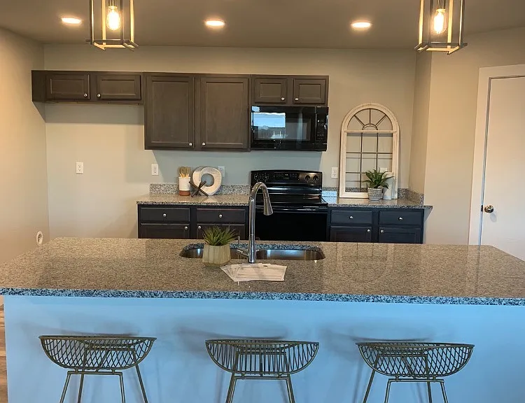 8861 W Haylee Cir — Photo 2