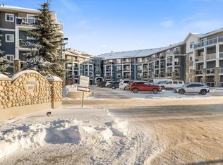 Oxford Bay, Edmonton, AB T6V 0B4