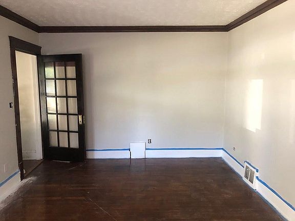 4th image of 1355 West Blvd #1