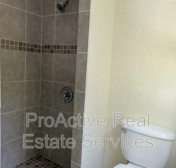 9421 Phillip Ave — Photo 22