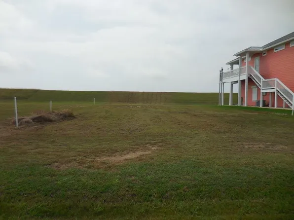 0 Matagorda St, Matagorda, TX 77457