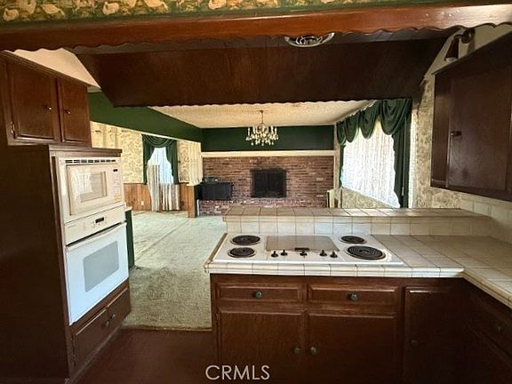 5th image of 13652 Lomitas Ave