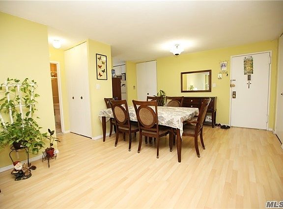 5th image of 11818 Union Tpke APT 4F