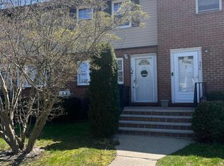 948 Sylvia Ct, Brick, NJ 08724