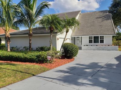 2 Glencairn Court, Palm Beach Gardens, FL, 33418
