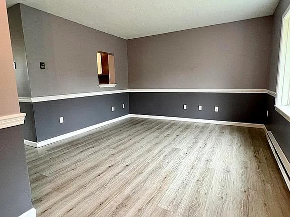 4th image of 307 Husson Ave APT I