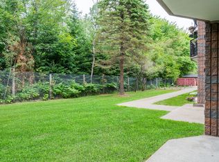 Village Green Apartments, Sault Ste. Marie, ON P6A 5J7