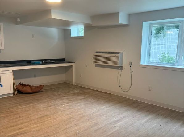 4711 University Ave #121