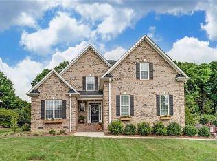 2643 Firethorn Ct, Gastonia, NC 28056