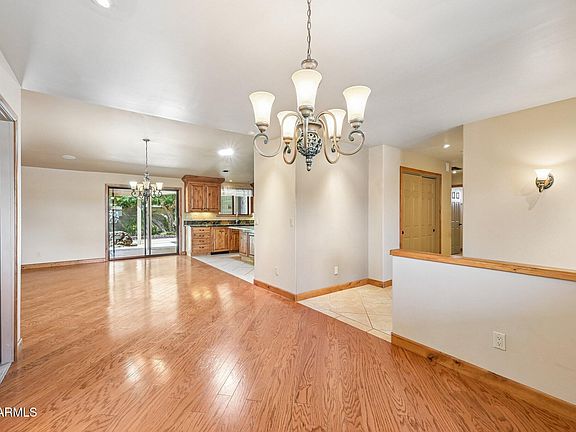 3rd image of 5040 E SHAW BUTTE Drive