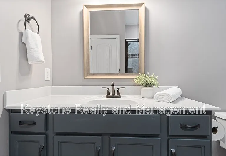 138 Center Pointe Dr #2 — Photo 11