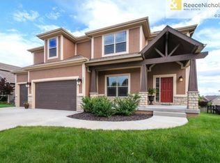 2207 NE 109th Ter, Kansas City, MO 64155