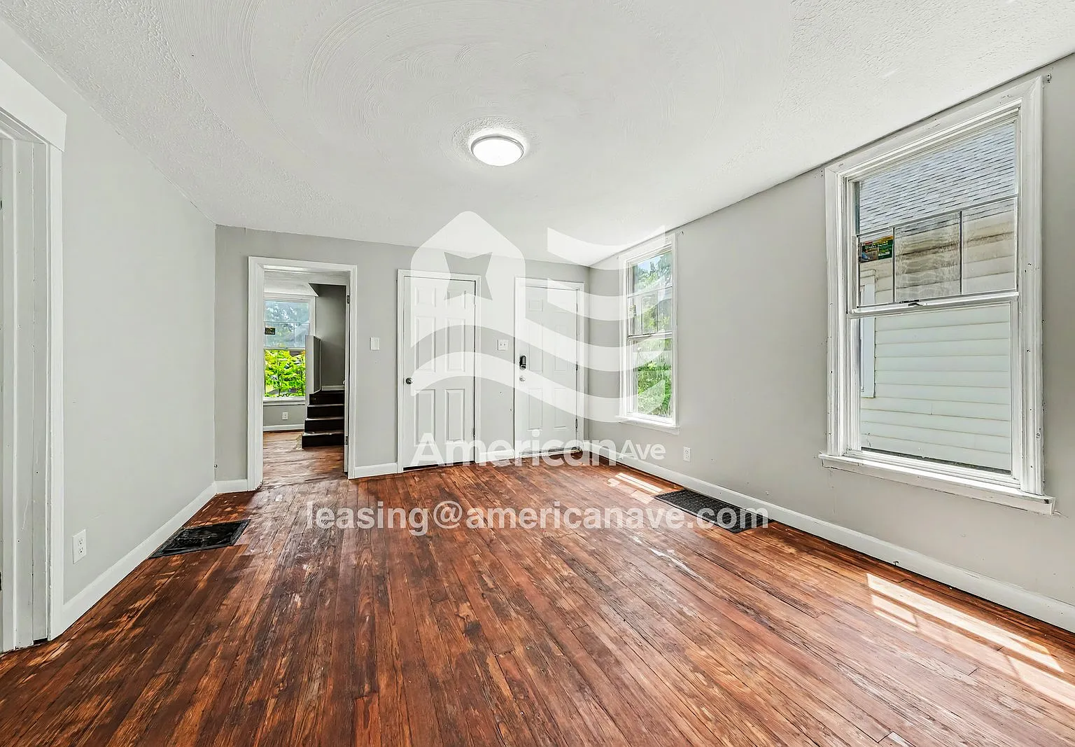 5 bed, 2.0 bath, 1878 sqft, $1,772 — Photo 3