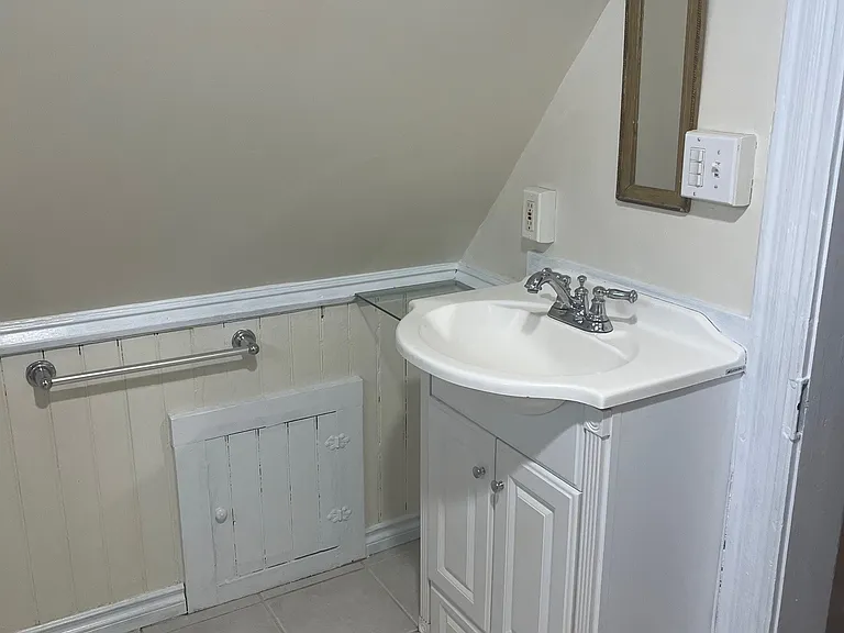 800 Holter St #1/2 — Photo 7