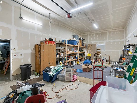 5th image of 14209 NE 99th St