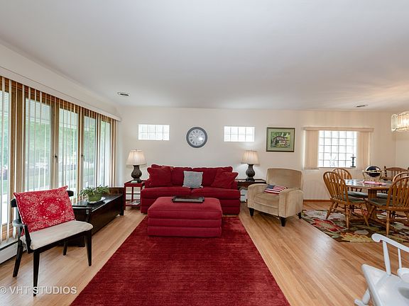 2nd image of 6459 N Nordica Ave