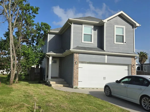 131 N Dolphin Hbr N, Baytown, TX 77523