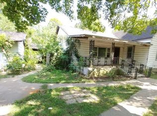 626 S Adams Ave, Aurora, MO 65605