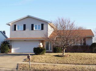 3334 W Saymore Ln, Peoria, IL