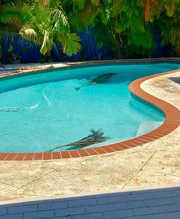 5th image of 890 NW 133rd Ave