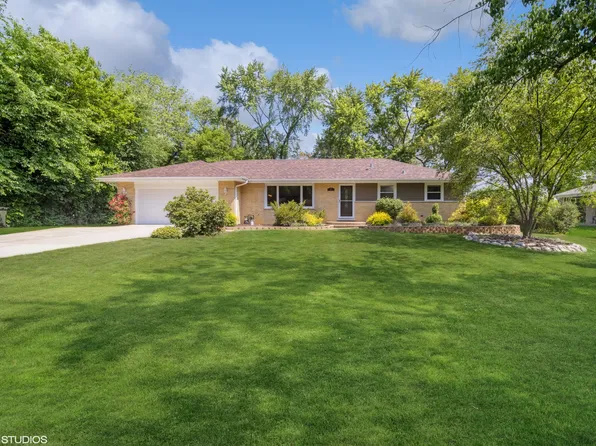202 W Ridge Ave, Prospect Heights, IL 60070
