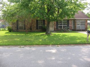 7429 Oakland Dr, Biloxi, MS 39532