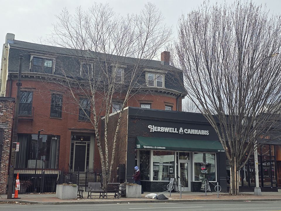 1st image of 1686 Mass Ave #A