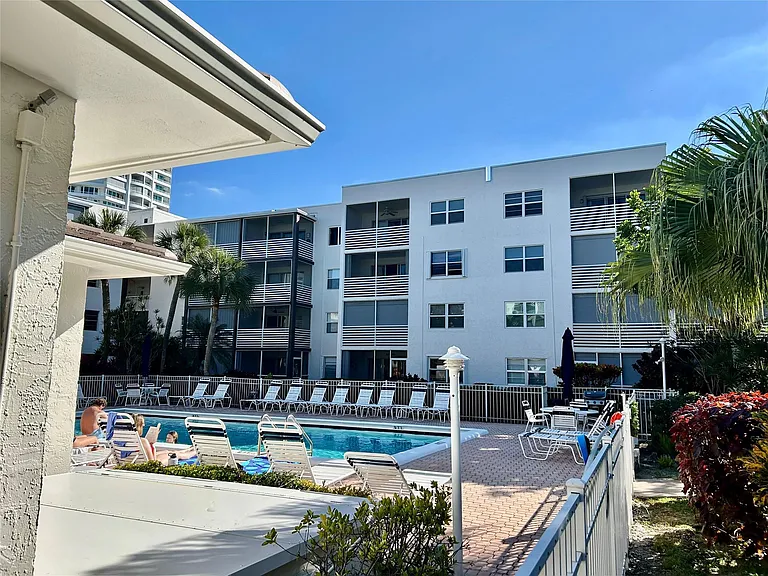 1541 S Ocean Blvd #324 — Photo 15